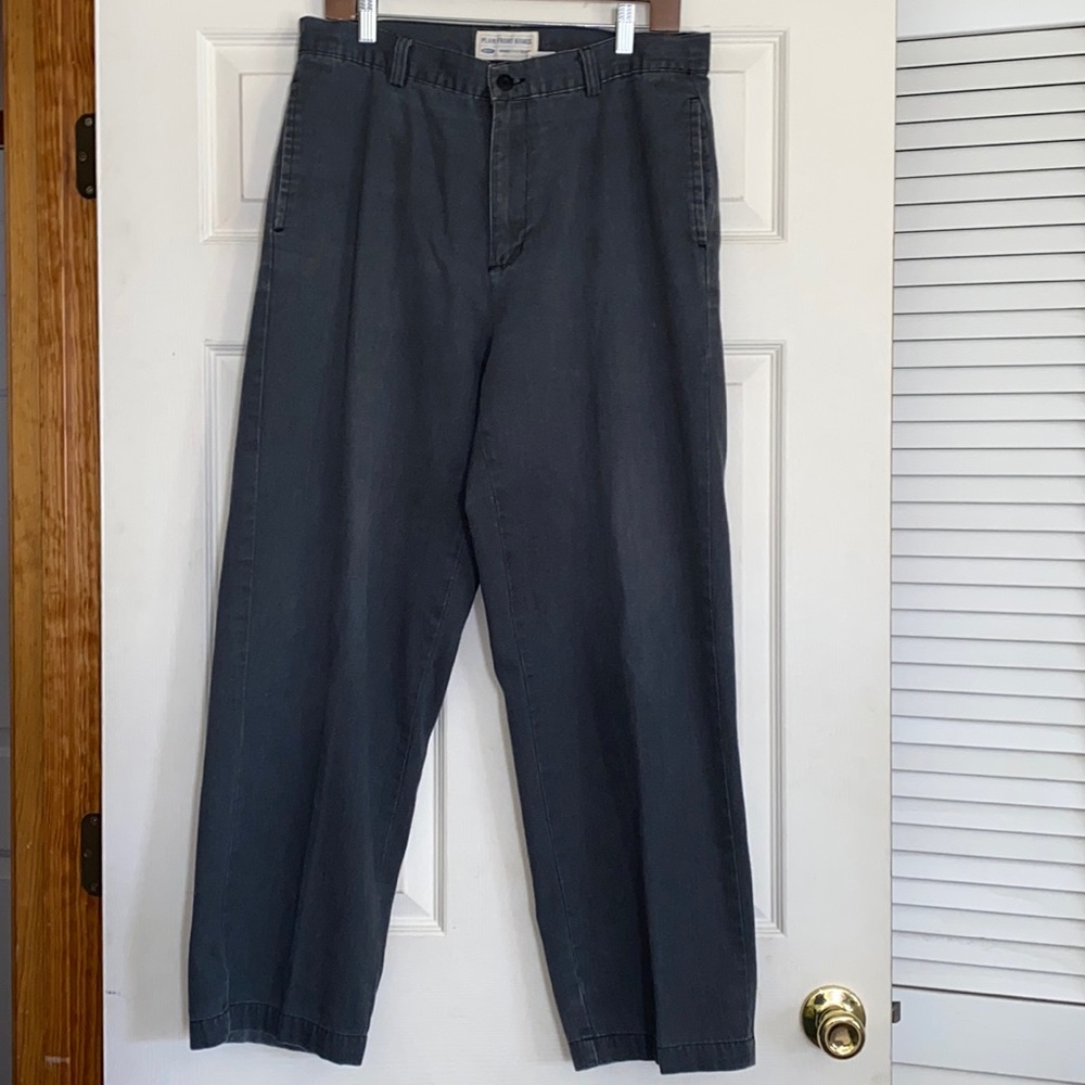Old Navy khaki 34x30